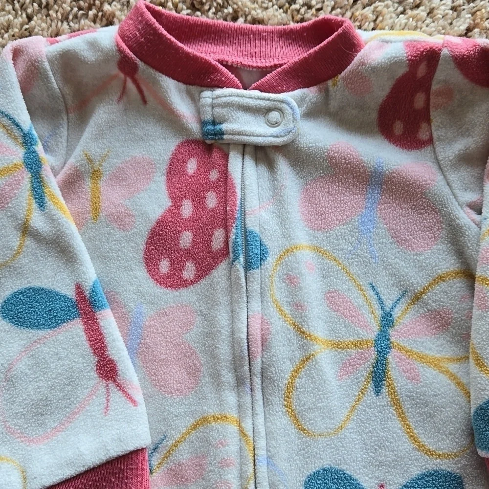 Carter's fleece sleeper, 9 months - Picture 2 of 3